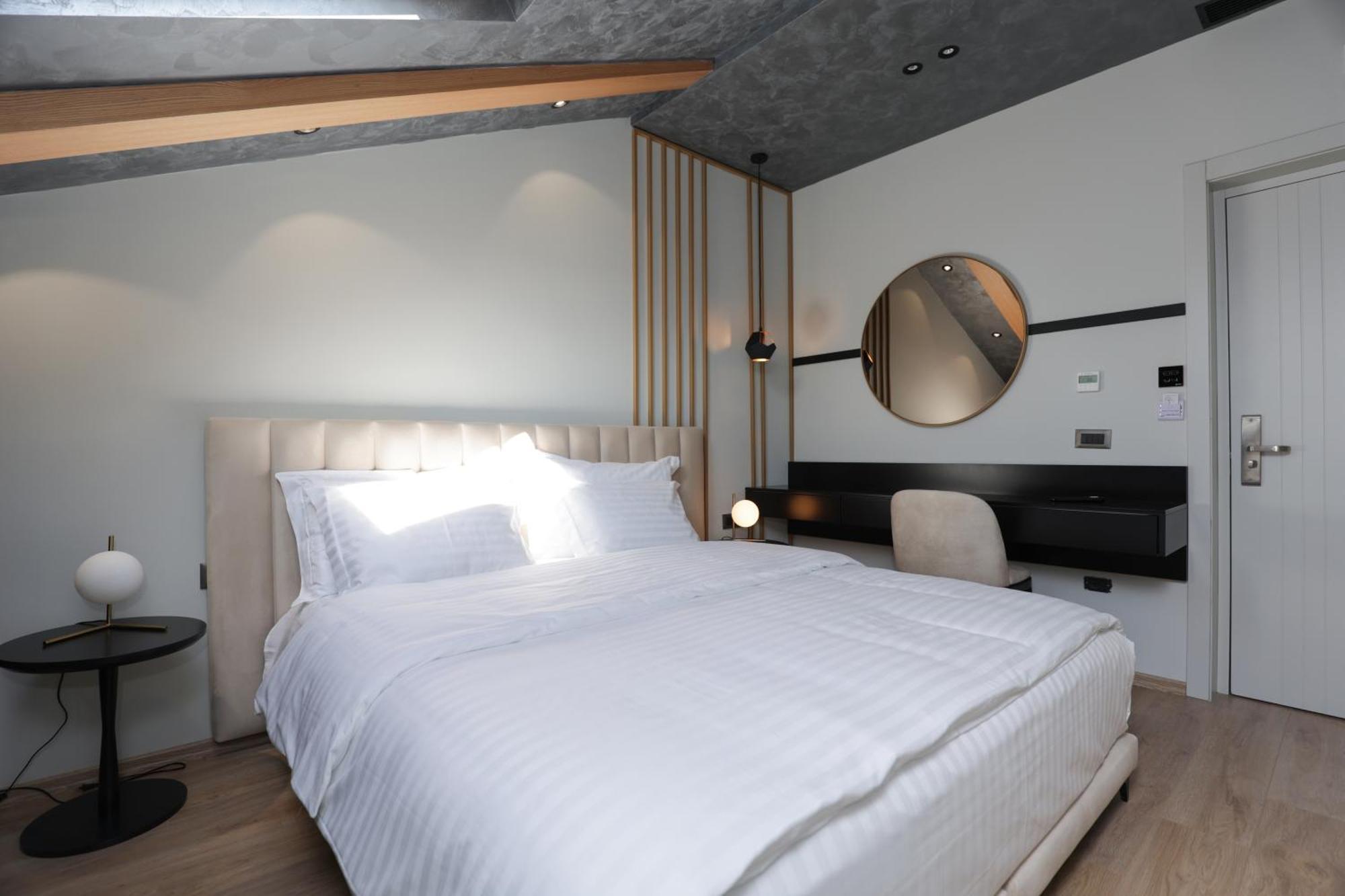 Gremmy Boutique Hotel 티라나 외부 사진