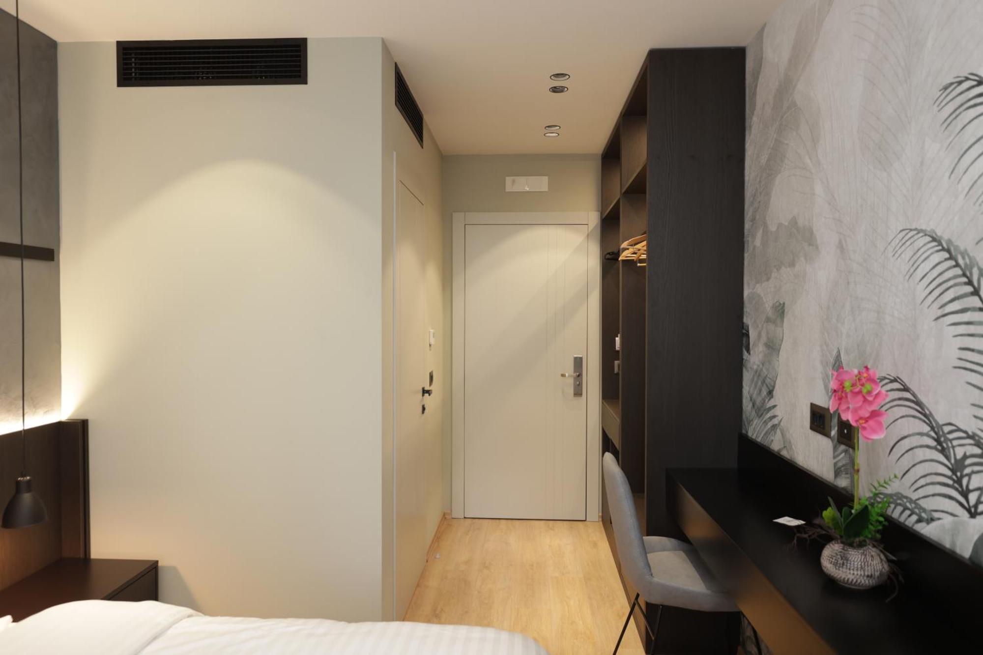 Gremmy Boutique Hotel 티라나 외부 사진